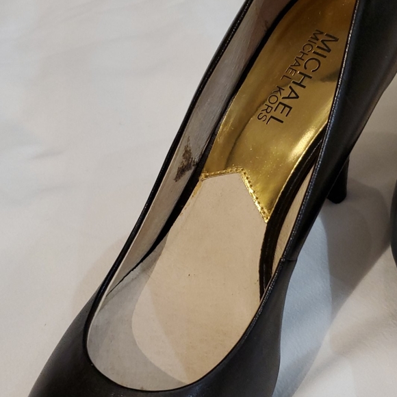 Michael Kors Leather Platform Heals - Picture 12 of 15